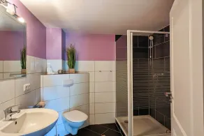 Modern apartment in Fahrenkrug - Image 5