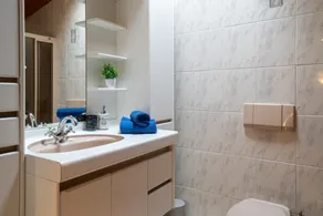Spacious Holiday Home in Verteneglio - Image 2