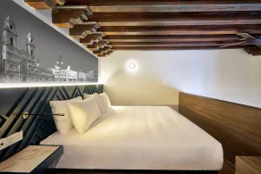 New and Luxurious Duplex with two bedrooms - Image 3