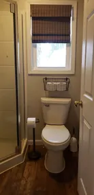 Sunset Cottage: Lakefront Escape - Fenced Yard - Pet Friendly - Kayaks - Fishing - Image 3