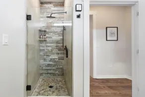190.5 44th St. - Lawrenceville - Image 4