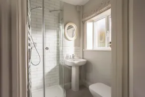 Rural 5 bedroom family friendly Cottage - Image 2