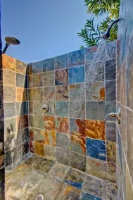 Luxurious Scottsdale Retreat with Stunning Camelback Mountain View’s - Image 4
