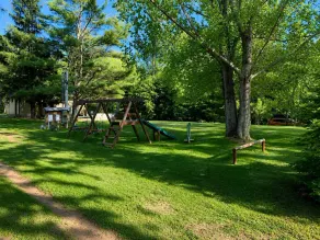 Gresham Shores - Big Dipper - PET FRIENDLY - Image 3