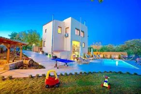 Villa Aclando Crete - Image 2