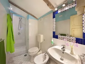 Villino La Quiete, Traditional 2 bedroom holiday home for up to 4 people with private pool on Sorren... - Image 3