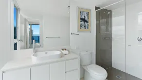 Holiday Holiday - H Residence Apartments - Image 2