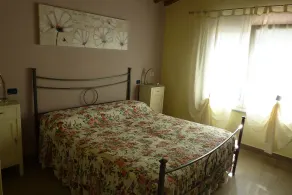 CASA ELENA - Moradia isolada com jardim e piscina para uso exclusivo - Image 4