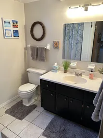 Comfortable & cozy home, just 5 minutes from Kings Island and other attractions. - Image 2
