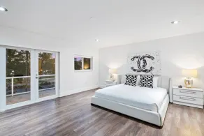 Modern SoBe Mansion with Poolside Cabana - Image 4