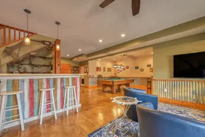 Lakefront home with private hot tub, dock, grill, game room, lake views & kayaks - Image 5
