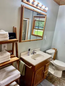 The Clear Lake Retreat - Image 3