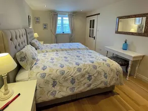 Alojamiento de 2 habitaciones en Tarlton, Cirencester - Image 5