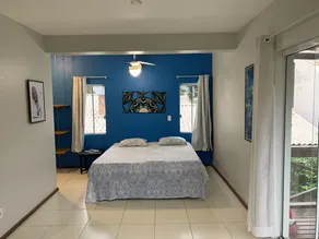Fully furnished, well-lit studio apartment near the beach in Meio da Joaquina. - Image 4