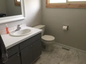 Farm Getaway with hot tub and private indoor heated pool - Image 2