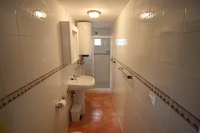 Geräumige Sommerhaus mit 3 Schlafzimmern; 6 Betten, privatem Pool, Wi-Fi, das Meer und die Berge - Image 3