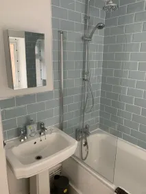 Ryde Beach Garden Apartment - Image 2