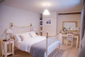 Ideelt Dorset sommerhus perfekt til strandvandringer, pub frokoster og log brande. - Image 4