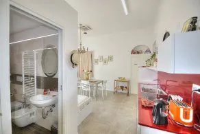Casa Olivo Marino A: A graceful apartment which faces the sun and the sea, with Free WI-FI. - Image 2