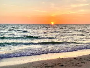 Coastal Naples Park Getaway - Garden Grill & Beach Nearby - Image 5