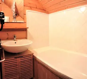 250 m des pistes, chalet 10 pers & piscine commune - Image 3