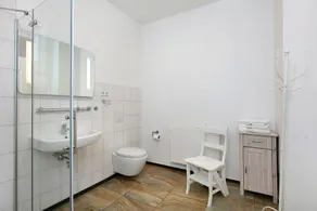 Appartamento 'Ferienwohnung Hof Luisenau Seeweide' con giardino privato e Wi-Fi - Image 3