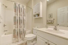 Golfing or Beachbound Great location- No extra fees - 2miles to Beach - Image 4
