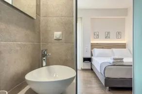 AéNaos Luxury Villa with Pool in Galatas - Image 4