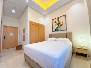 Cozy Luxurious Bourgogne Studio - Image 5