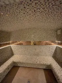 Chateau Les Garennes - Image 2
