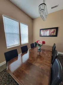 5 BD Home★ Pool |Ping Pong/Fire Pit/2 King Beds - Image 5