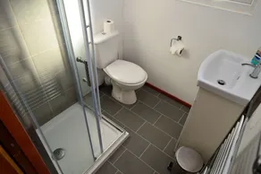 Tranquil location, waterside, pet friendly - Image 2