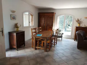 Mas of 150 M2 Saint Rémy de Provence, large swimming pool on well wooded land.. - Image 4
