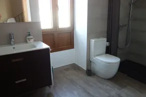 Renoviertes Steinhaus 5 Minuten vom Strand für Familien und Freunde - Image 3