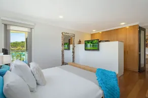 Exclusive Pambula Beach 5-Bed Right on the Sand with Premium Direct Sand Access. - Image 4