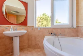 Villa Pelagos - Five Bedroom Villa, Sleeps 10 - Image 4