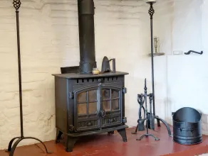 Rose Cottage, Middleton - Image 2