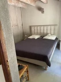 Piacevole villa di famiglia in un luogo dal carattere incomparabile - Image 3