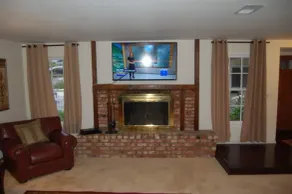 Santa Barbara Large 4BR 2BA,Pool,HotTub, Beaches, Sleep 11+,Dogs OK, Best Value! - Image 2