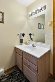 Underbara 4 Bdrm hus i Poconos, nära till vattenparker Skidorter & Raceway - Image 3