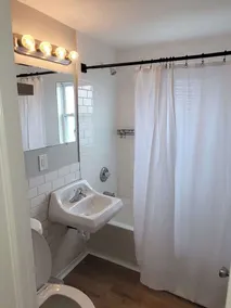 Davenport Dwellings-Midtown 3Bed - Image 3