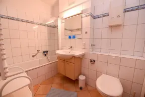 Cozy and comfortable vacation apartment in Haus LEE in Cuxhaven-Döse - Image 3