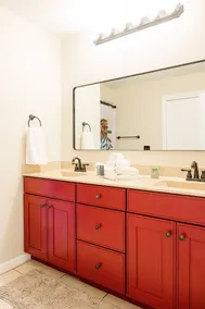 Estate on 68 Retreat-Near Yellow Springs+ Hot Tub + Pets - Image 5