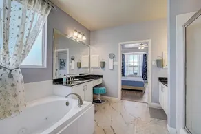 Spacious, Dog-Friendly Home with Two Decks, Views, Grill, W/D & Community Pool - Image 3