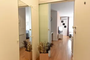 Mary's apartment - with free parking - Image 2