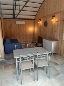 DANSAVAN Gite champ de Lavande LUBERON Shared swimming pool air conditioning - Image 4