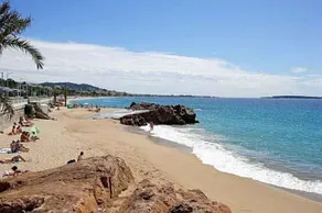 Vacation apartment 504 with balcony and sea view, right on the beach - Image 4