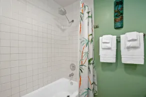 Kauai Hale Kahanalu 8 2 Bedroom Condo - Image 4