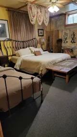 EGYPTIAN ROOM Individual Rental - Image 5