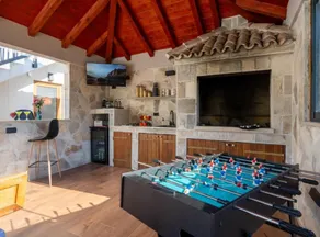 Peaceful Holiday Home Ivona - Image 2
